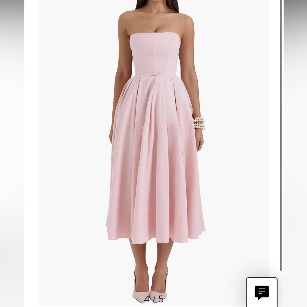 Audrey Strapless Fit & Flare Dress
HOUSE OF CB